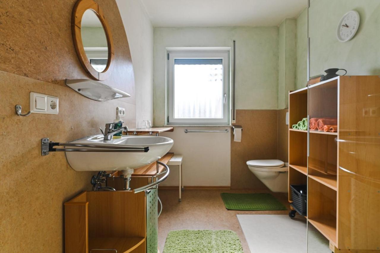 Ruhe Auf Dem Land 2 - Anni Apartment Aulendorf Bagian luar foto