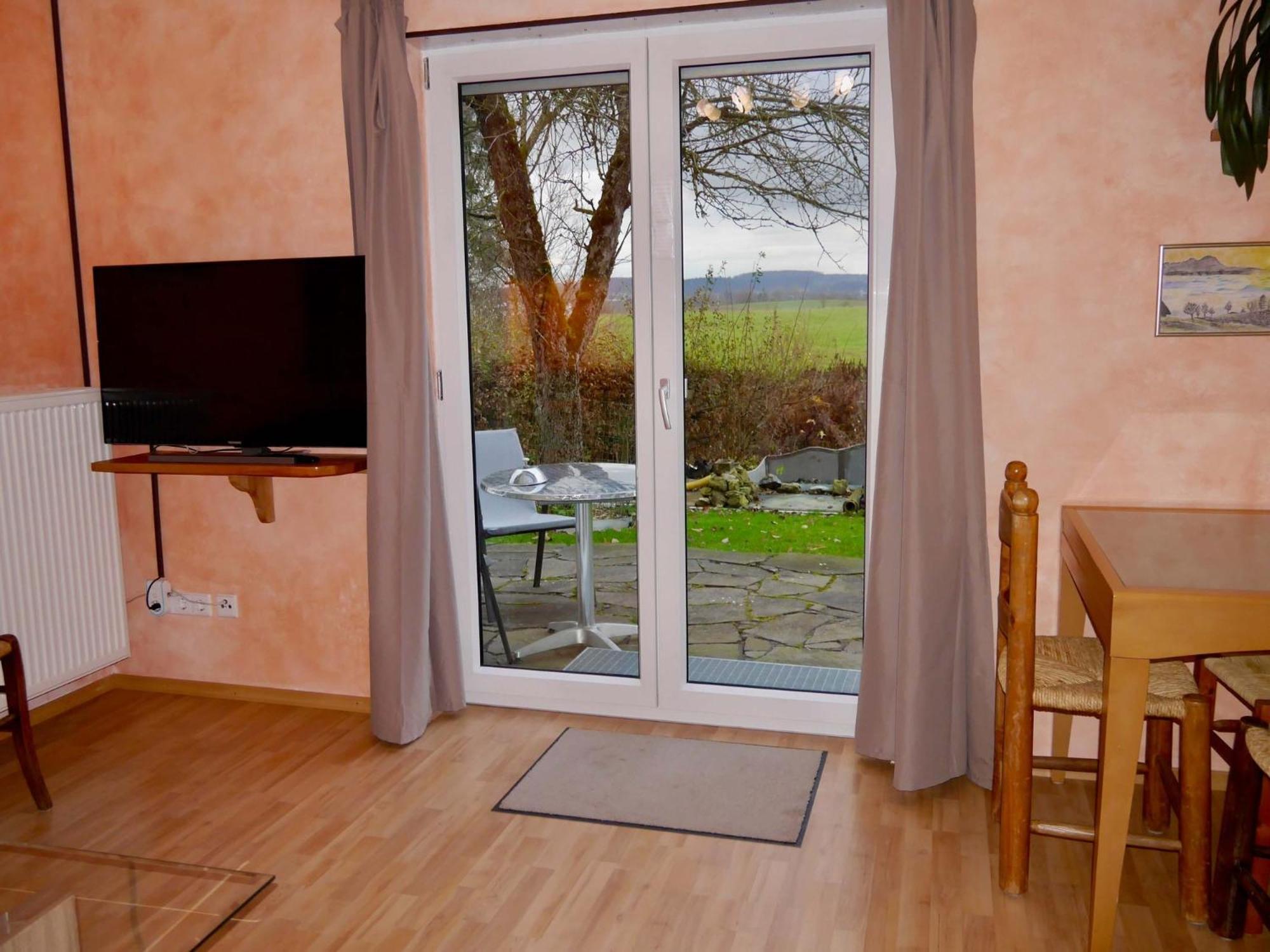 Ruhe Auf Dem Land 2 - Anni Apartment Aulendorf Bagian luar foto